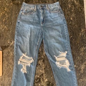American Eagle - High Waisted Ripped Jeans
